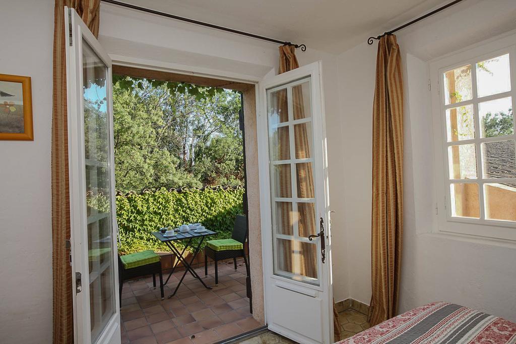 Le Rivage Aparthotel Mandelieu Quarto foto